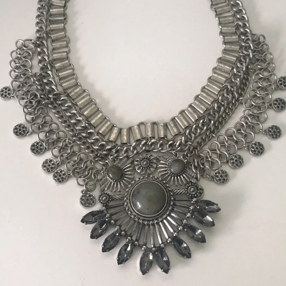 Necklace - Picture 2 of 3